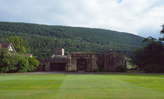 KNILL COURT, PRIVATE HOUSE
